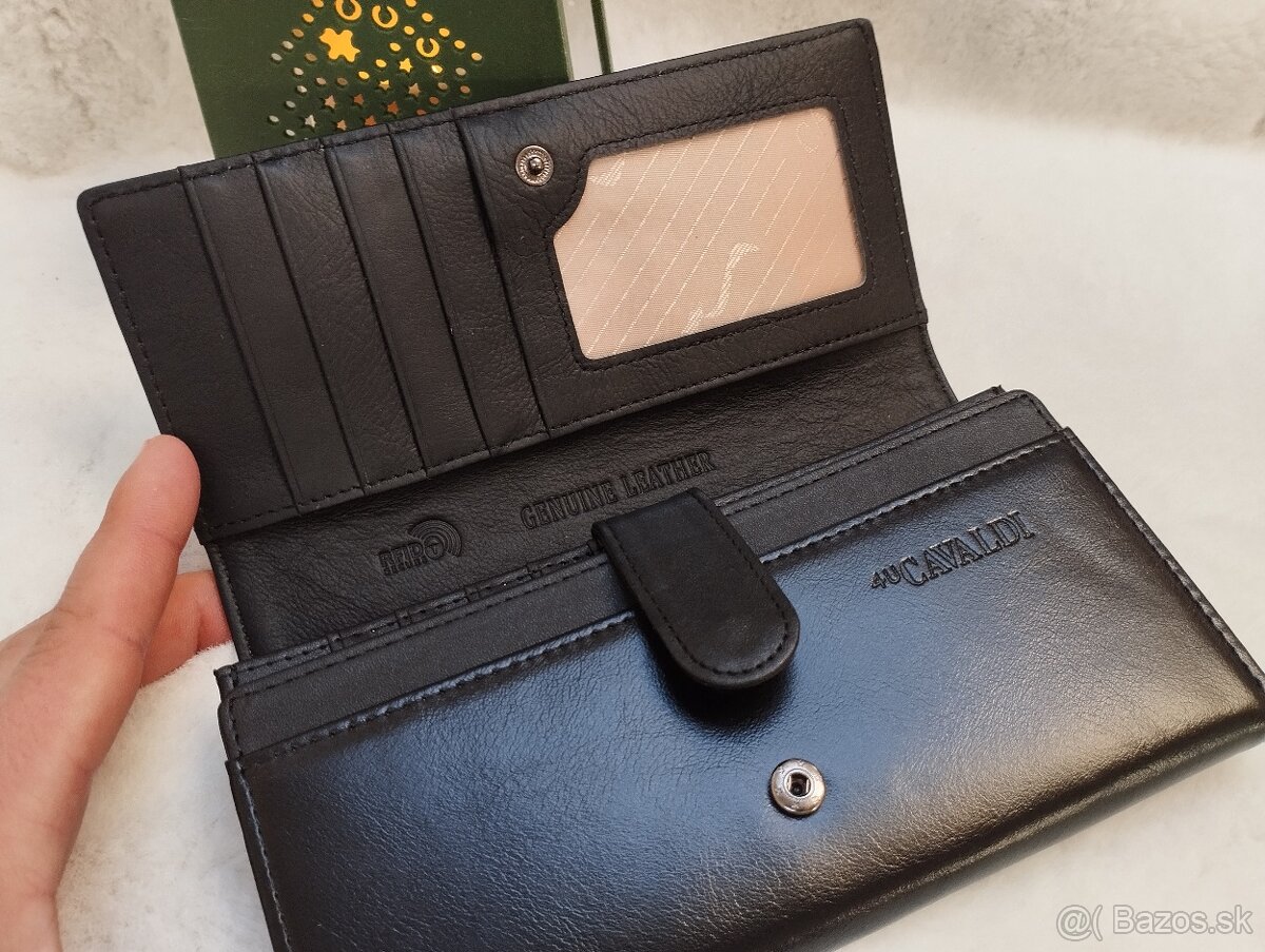 Dámska čierna peňaženka - 3