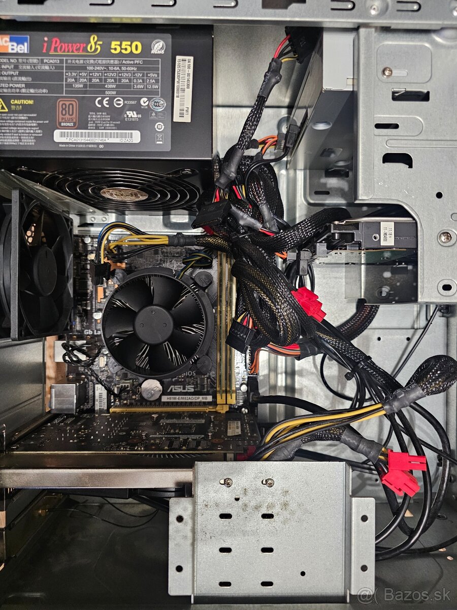 Predám stolný počítač Asus - 3