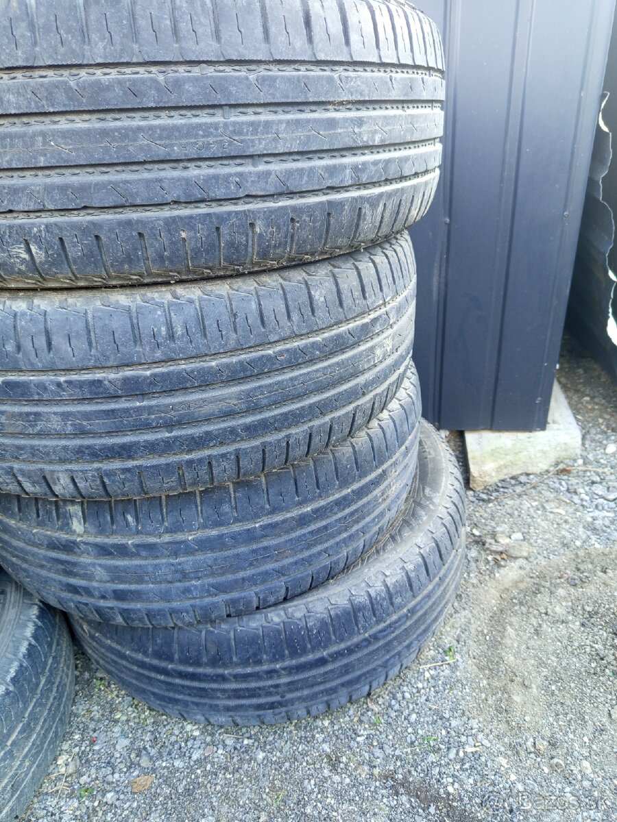 Letné pneu R18 Nokian - 3