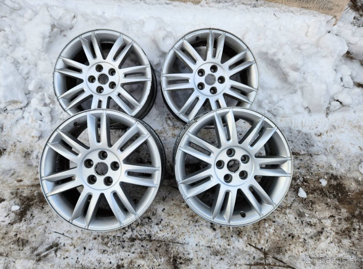 sada Alu kola disky renault Monterrey - 3