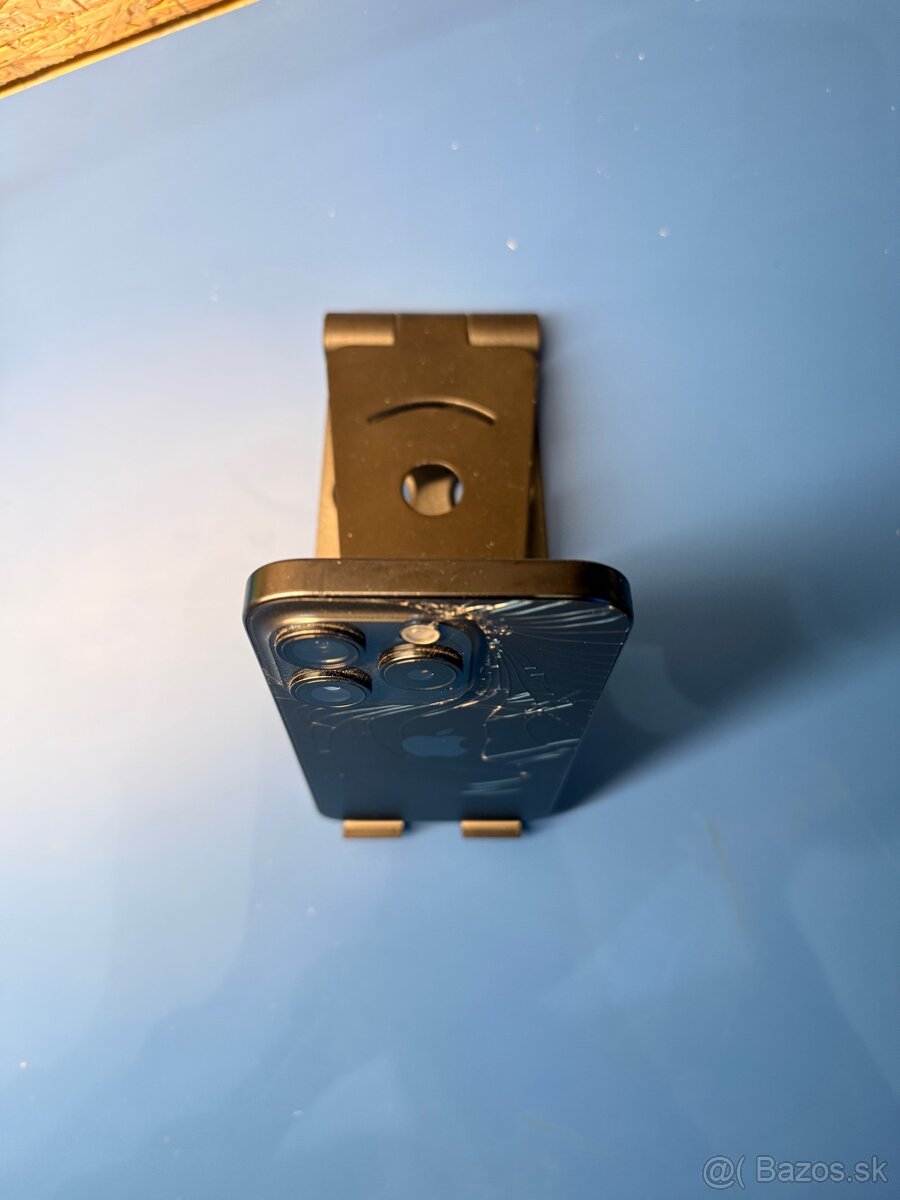 iPhone 15 Pro 128gb - 3