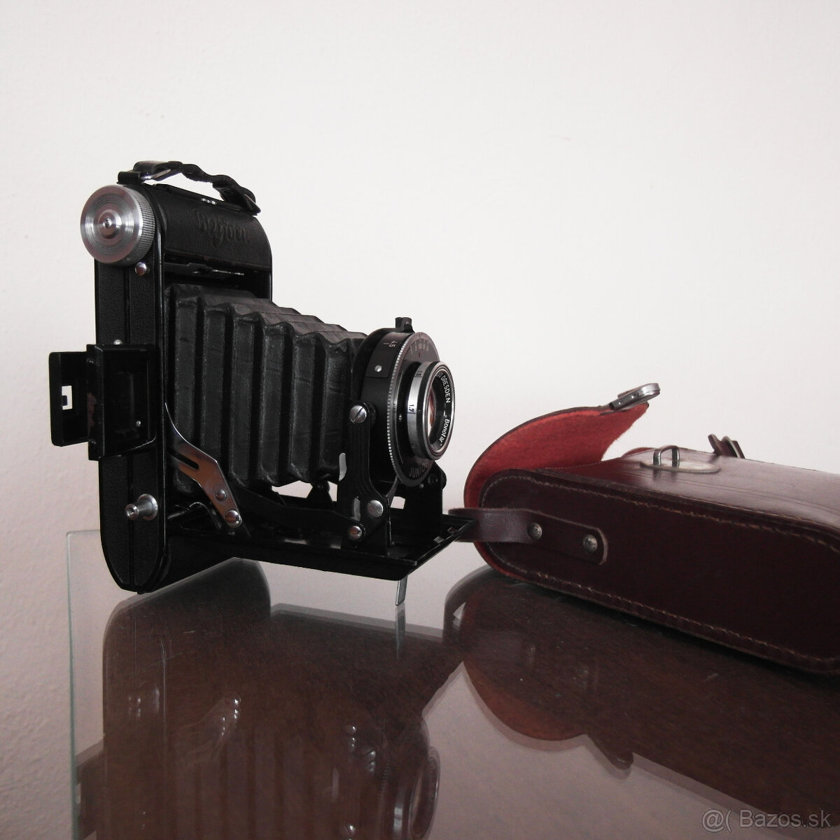 Starý fotoaparát Belfora Junior - 3