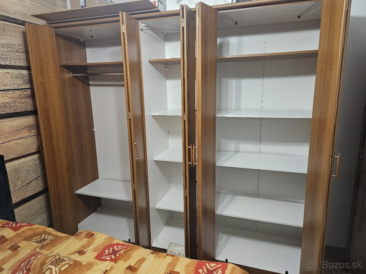 Spálňový nábytok - 3