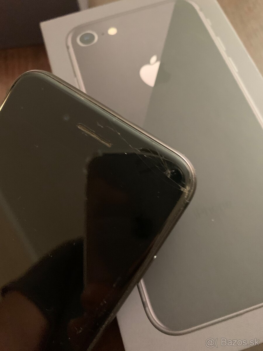 Iphone 8, iphone 6, redmi 9AT - 3