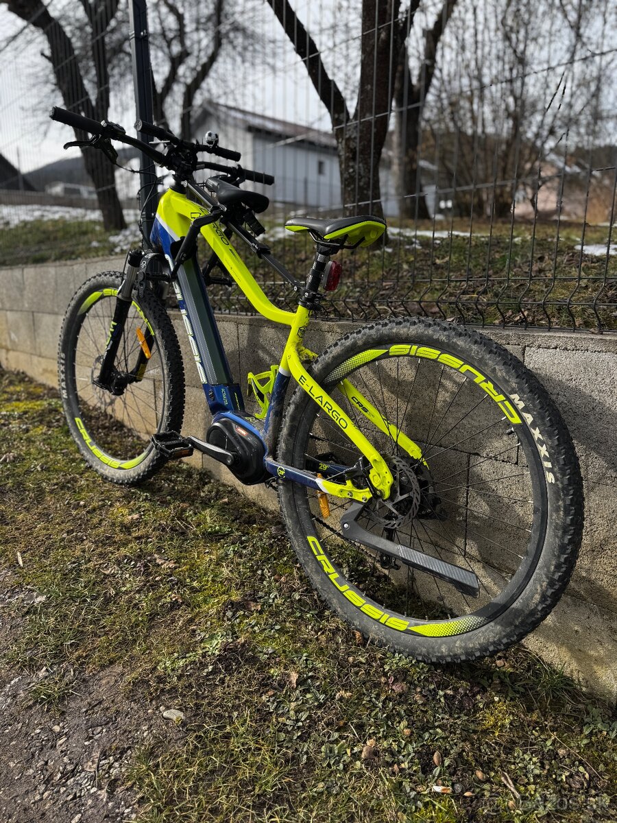 Crussis e largo 7.7 900w - 3