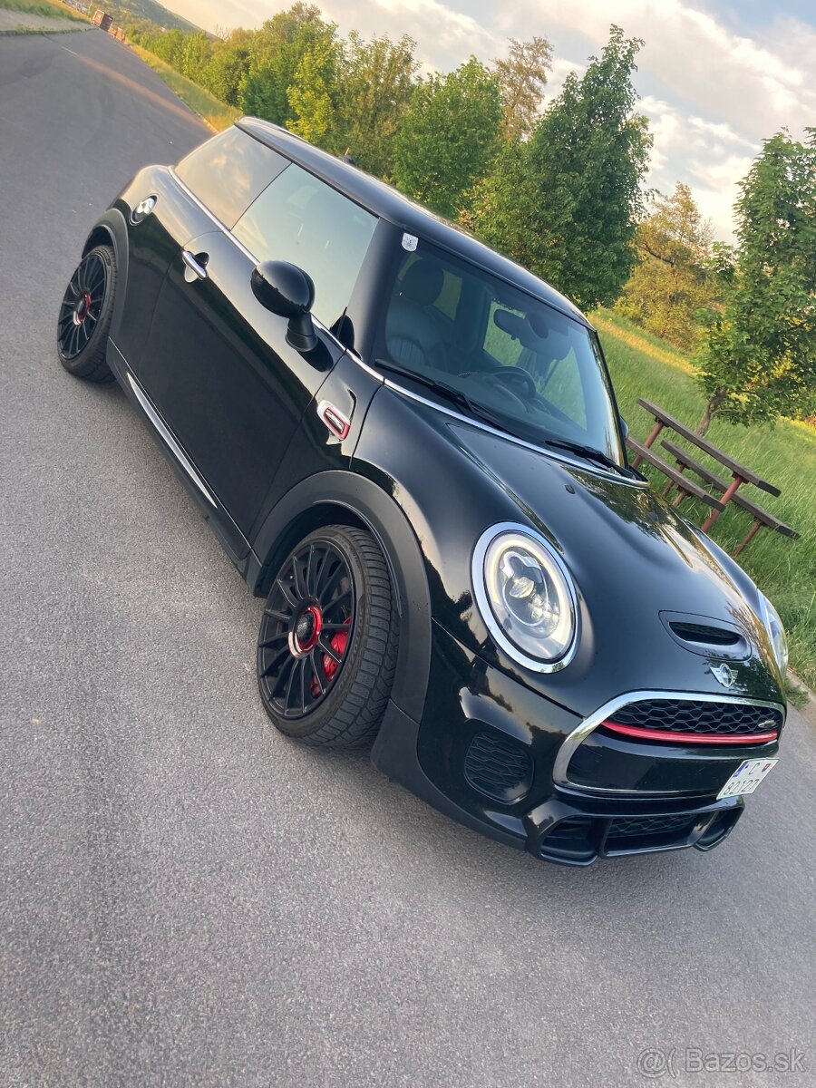 Mini John Cooper Works 170kw A/T JCW - 3