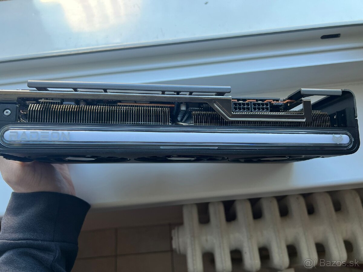 RX 7800 XT 16gb Sapphire NITRO plus - 3