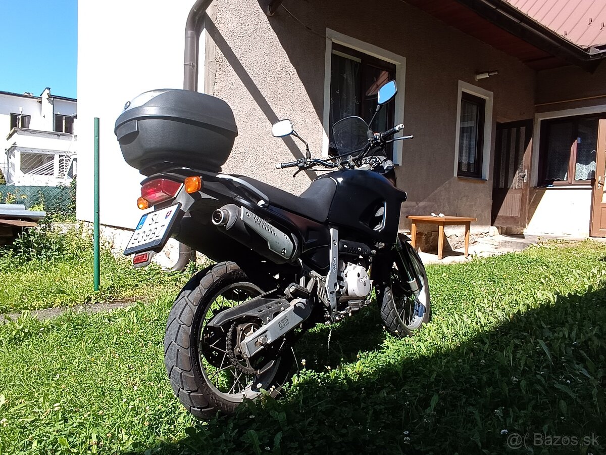 Aprilia Pegaso 650 - 3