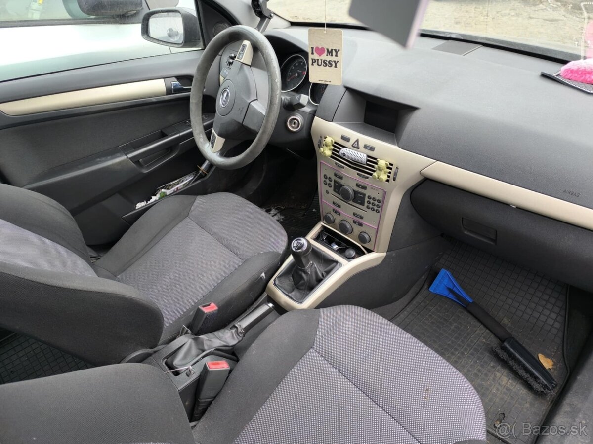 Opel Astra - 3
