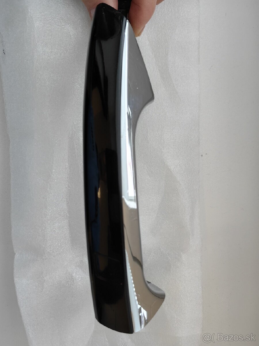 Kľučka dverí na Mercedes w221 s-class - 3