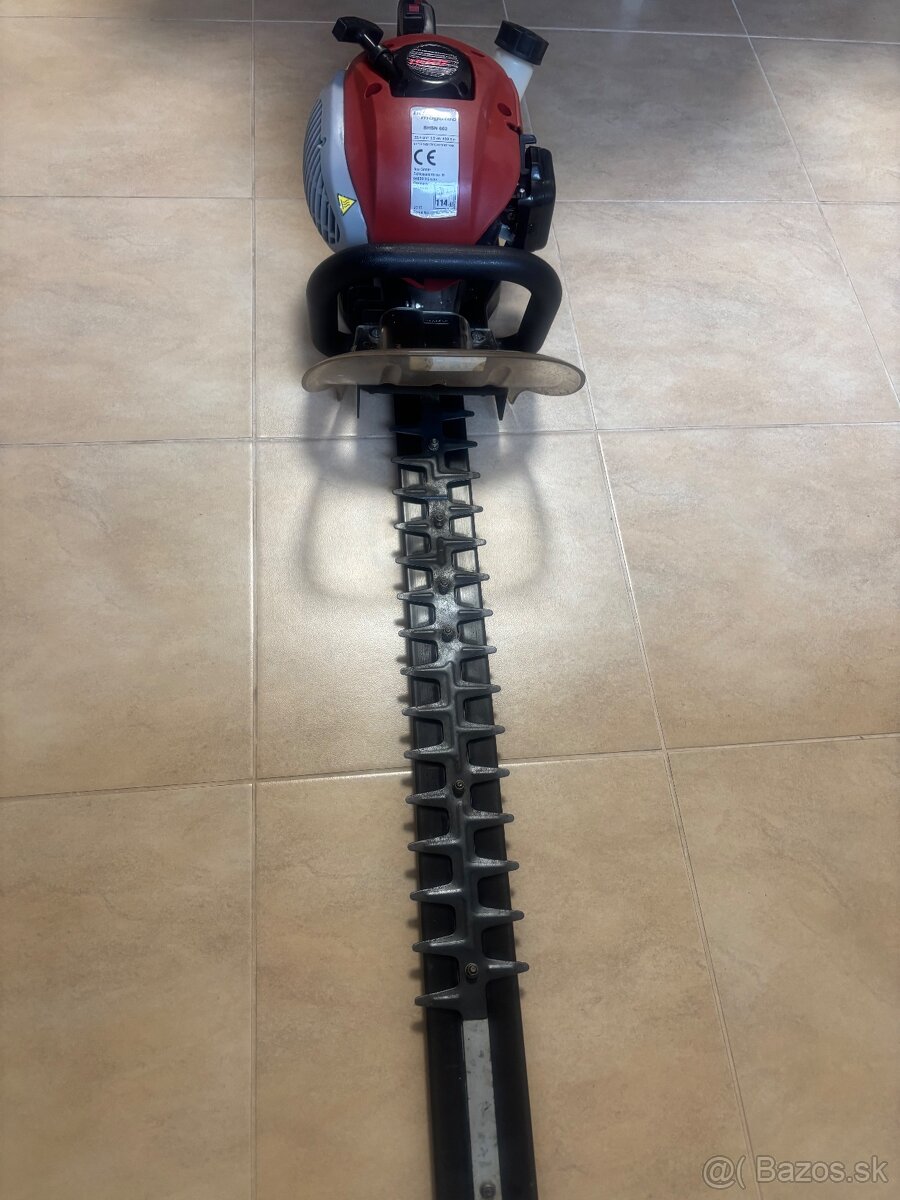 Predam benzinove nožnice na živý plot - 3