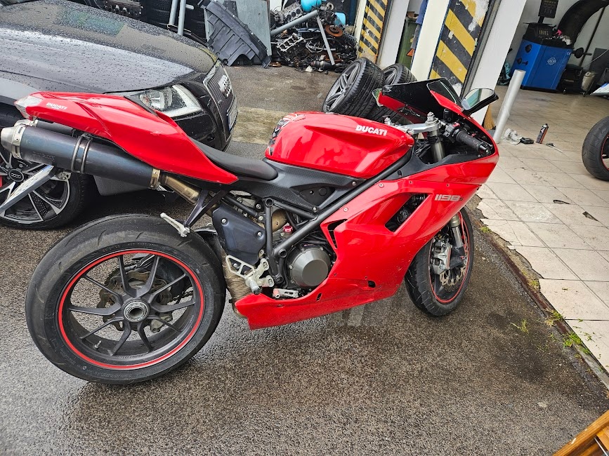 Ducati 1198 - 3