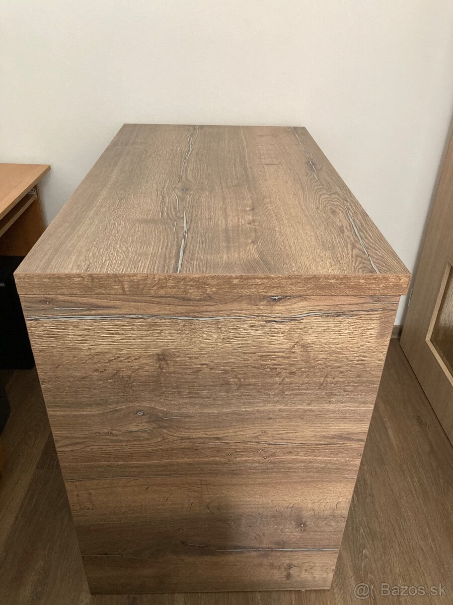 Skrínka nad pračku - 3