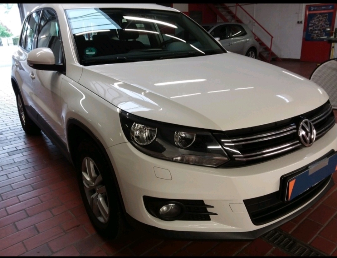Volkswagen Tiguan 2.0 tdi - 3