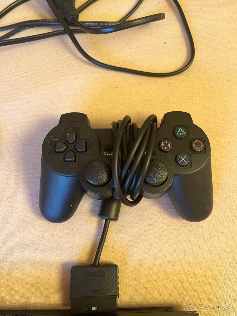 Predám Playstation 2 slim - 3