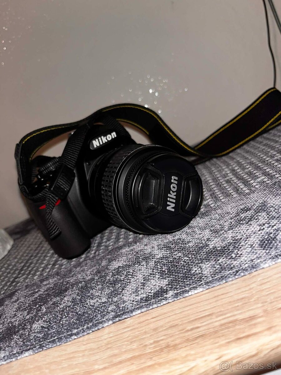Nikon D3100 DSLR - 3