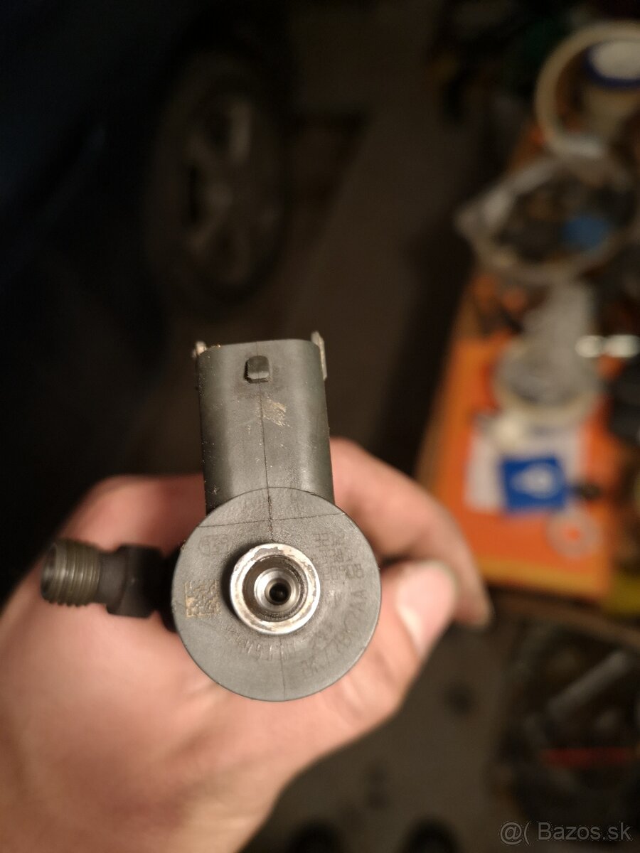 Predám vstreky 1.9 jtdm - 3