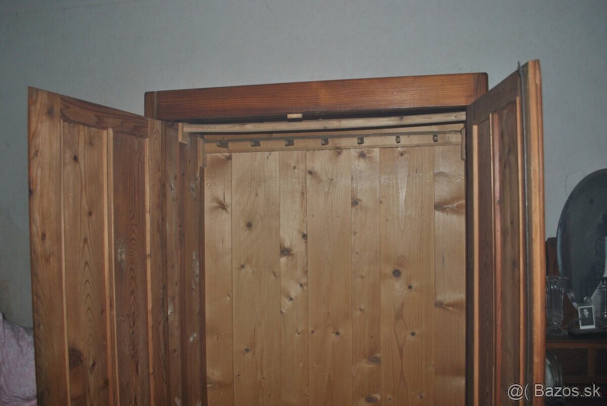 Starožitné skrine - 3