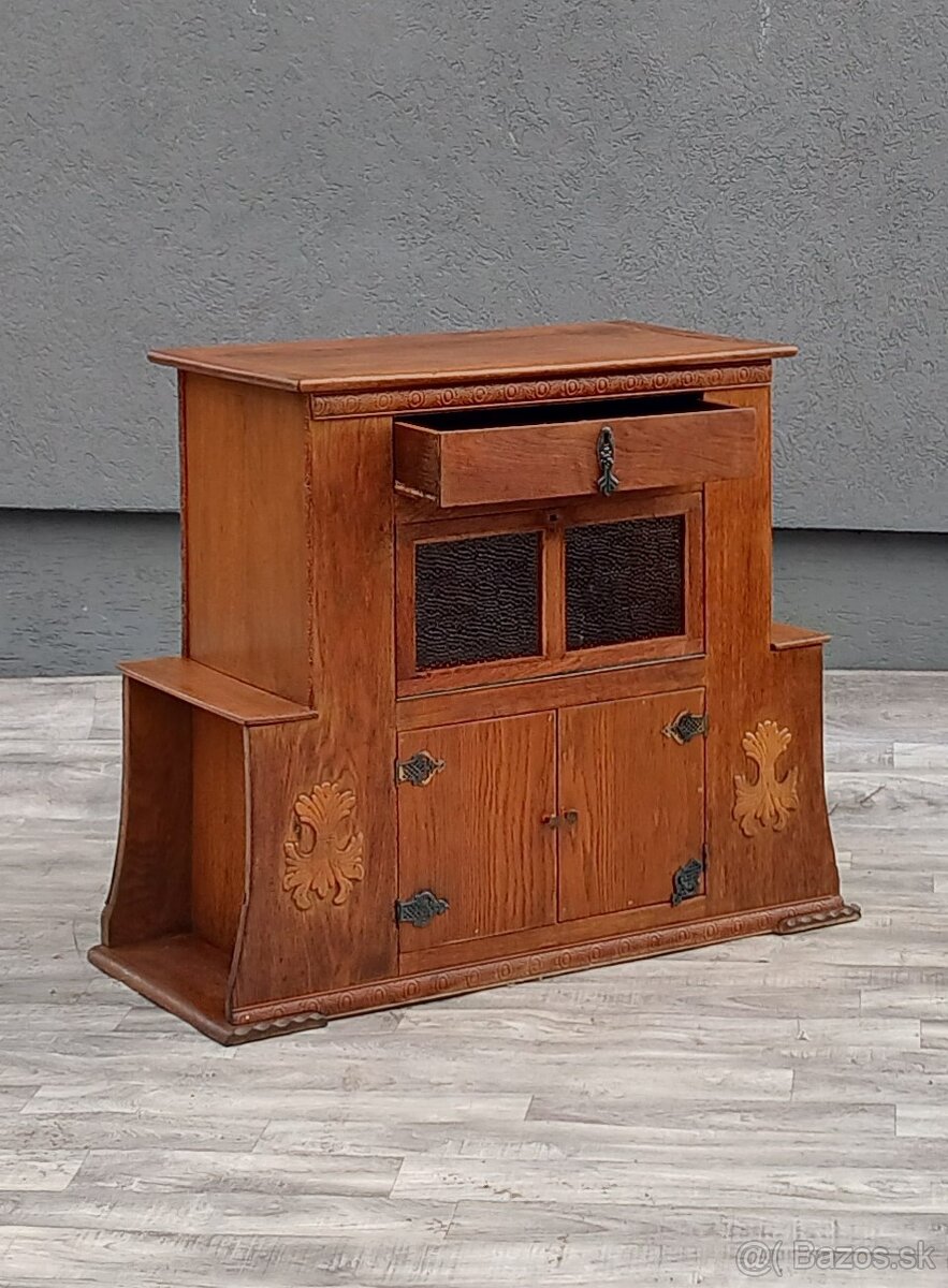 Skrinka dubová starožitná. - 3