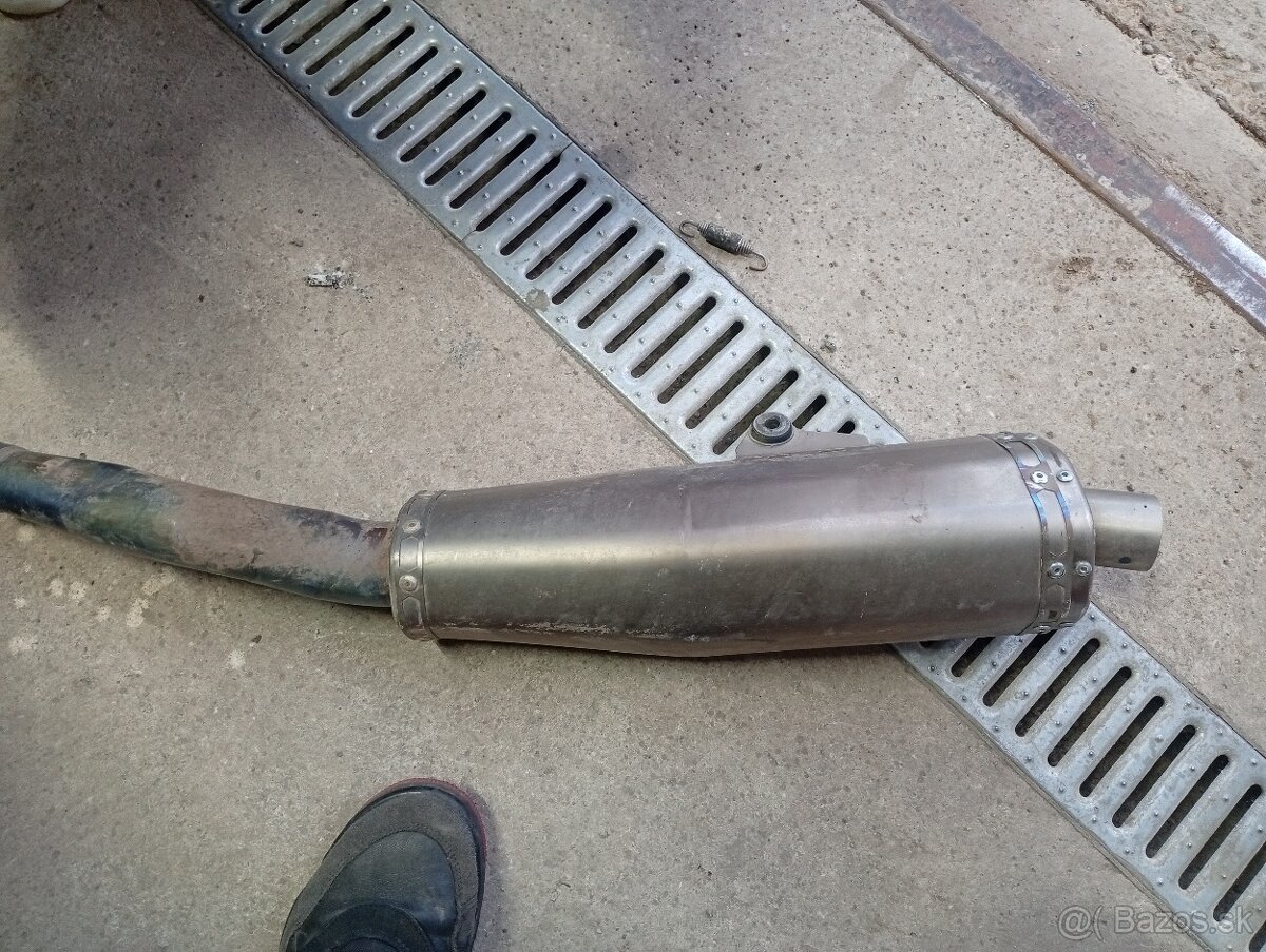 Výfuk akrapovič Honda crf250r 2012 - 3