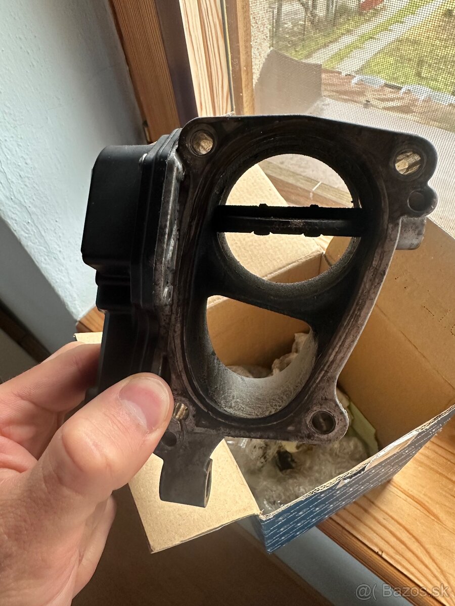 Klapka prívodu vzduchu audi a6 c7 bitdi - 3