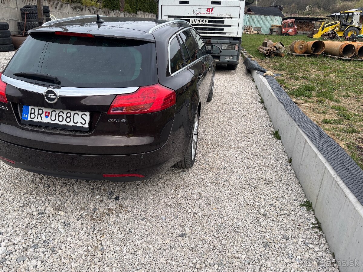 Opel Insignia 2.0cdti 4x4 - 3