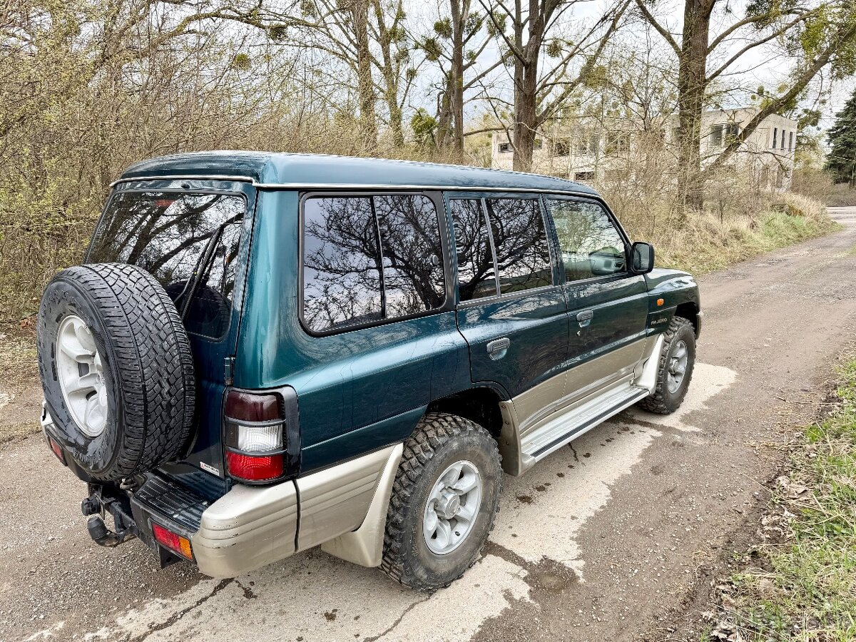 Mitsubishi Pajero 2.5 TD - 3