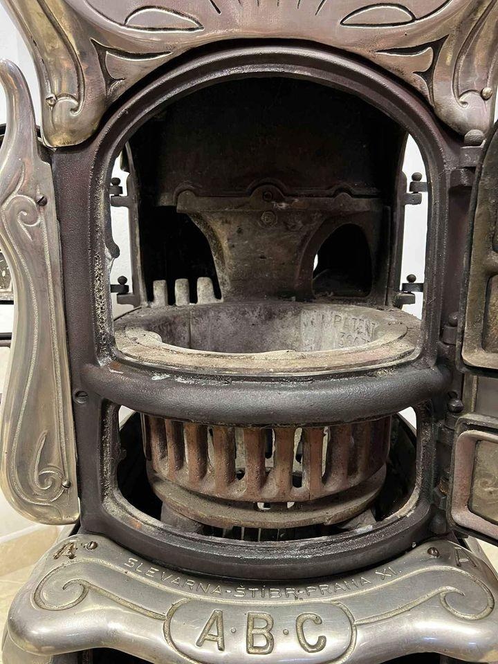 Predám starožitné kachle - 3