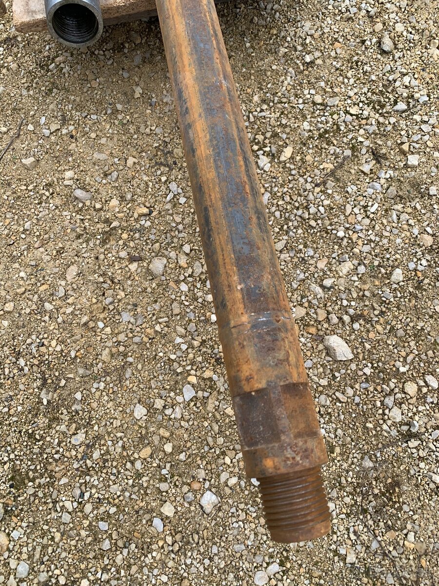 Predám ponorné vŕtacie kladivo - 3