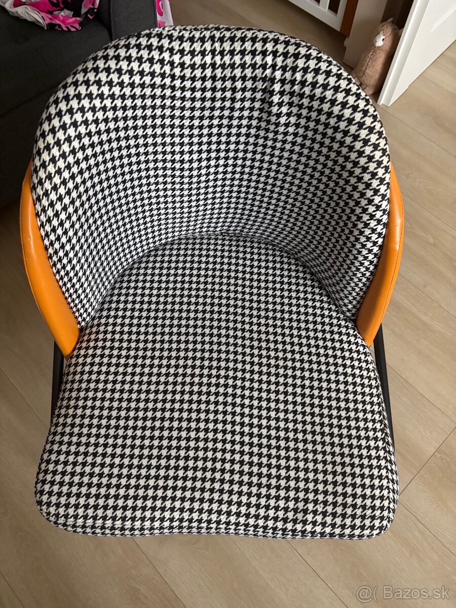 Dizajnove kreslo - 3