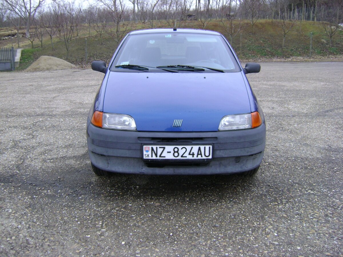 Predám FIAT PUNTO 1.1 - 3