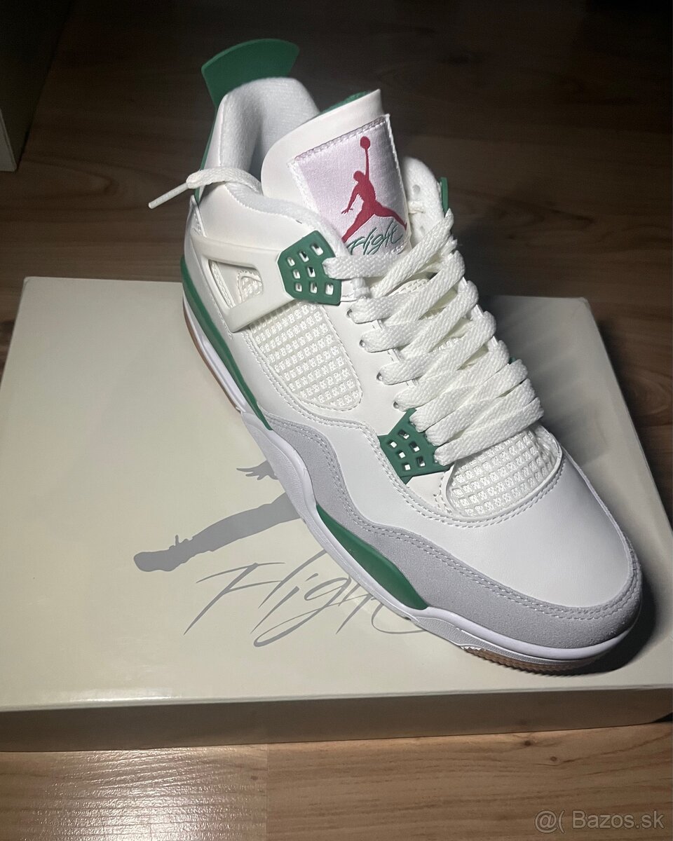 Jordan 4 Retro Pine Green - 3