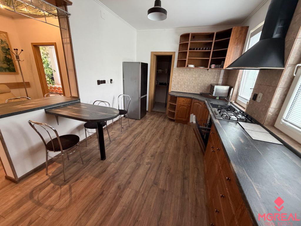 Veľký 3 izbový byt s terasou 154 m2 Topoľčany - 3