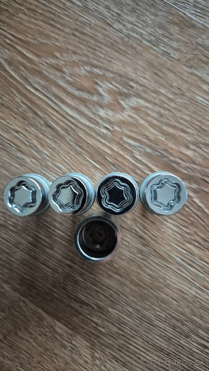 McGard 28018SU bezpečnostné skrutky na disky Škoda, VW, Audi - 3