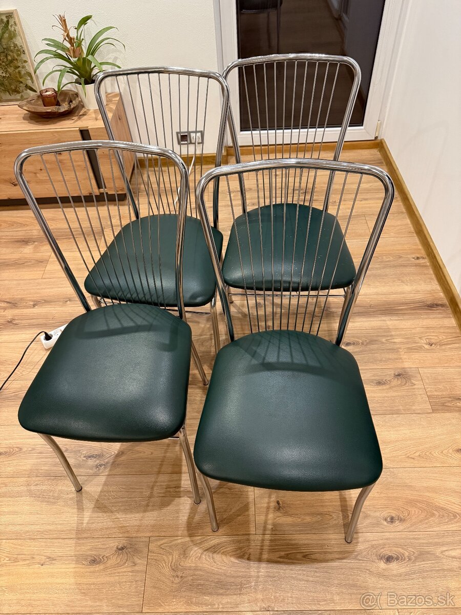 Sklenený stôl a 4 stoličky - 3