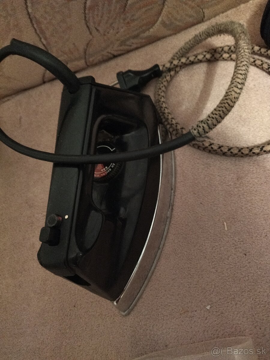 Žehlička mini ,cestovna-naparovacia - 3