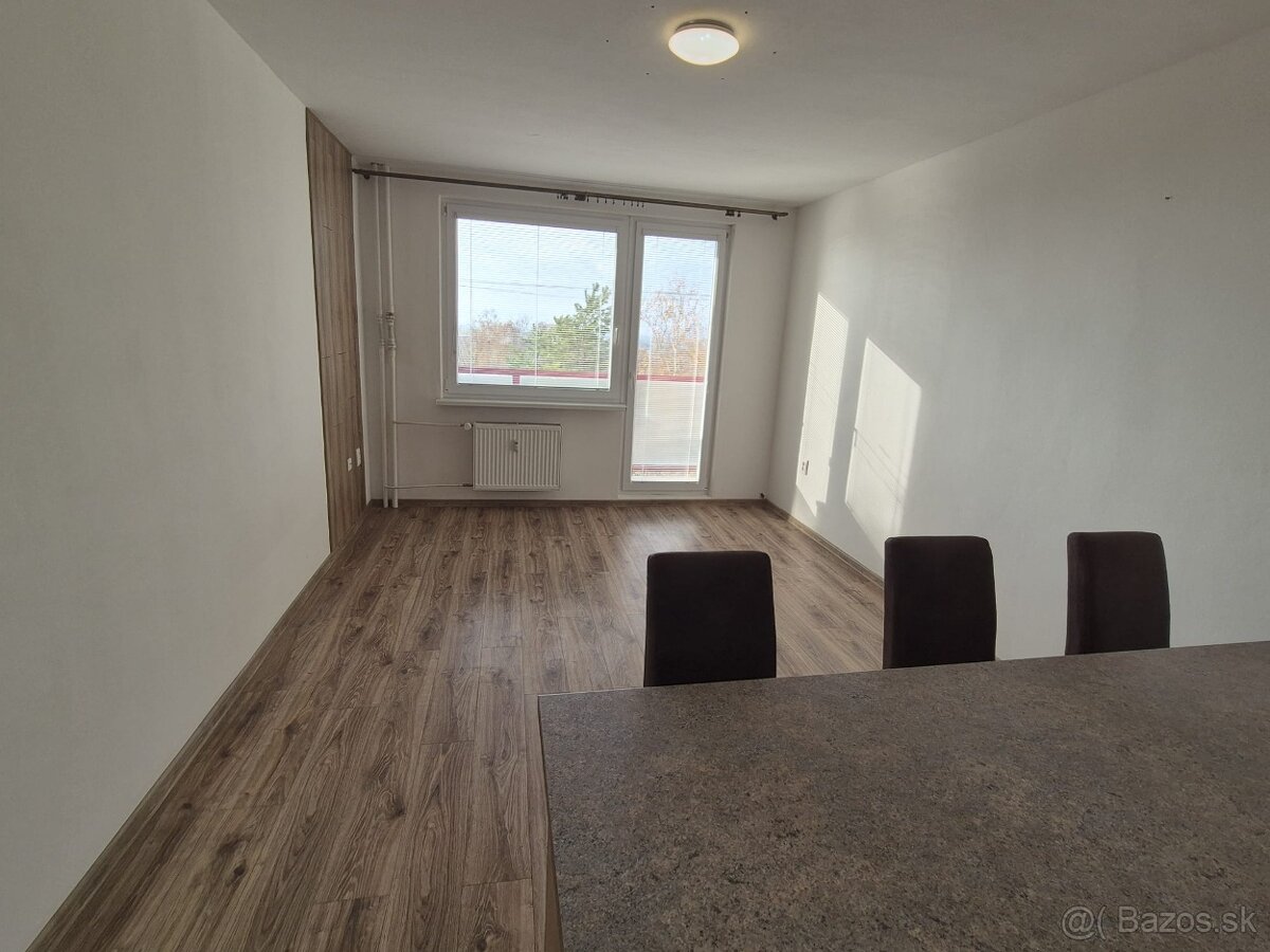 Na prenájom: kompletne prerobený 1 izbový byt TRENCIN - 3