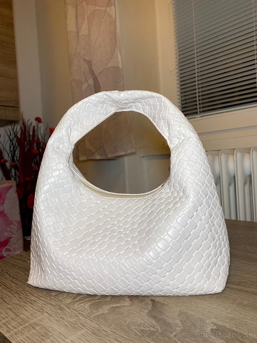 Bielo-béžová kabelka v super stave - 3