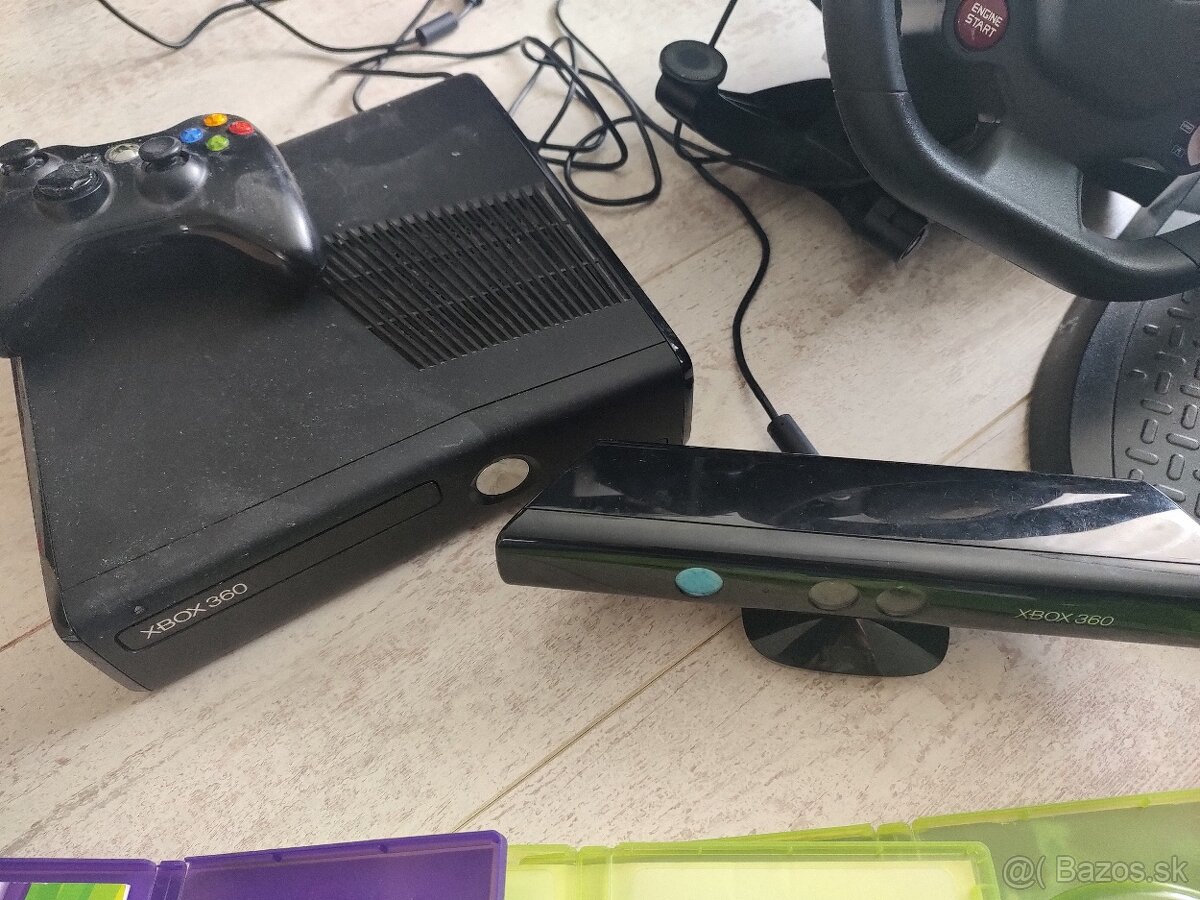 xbox 360 + kinect + volant Thrustmaster + hry - 3