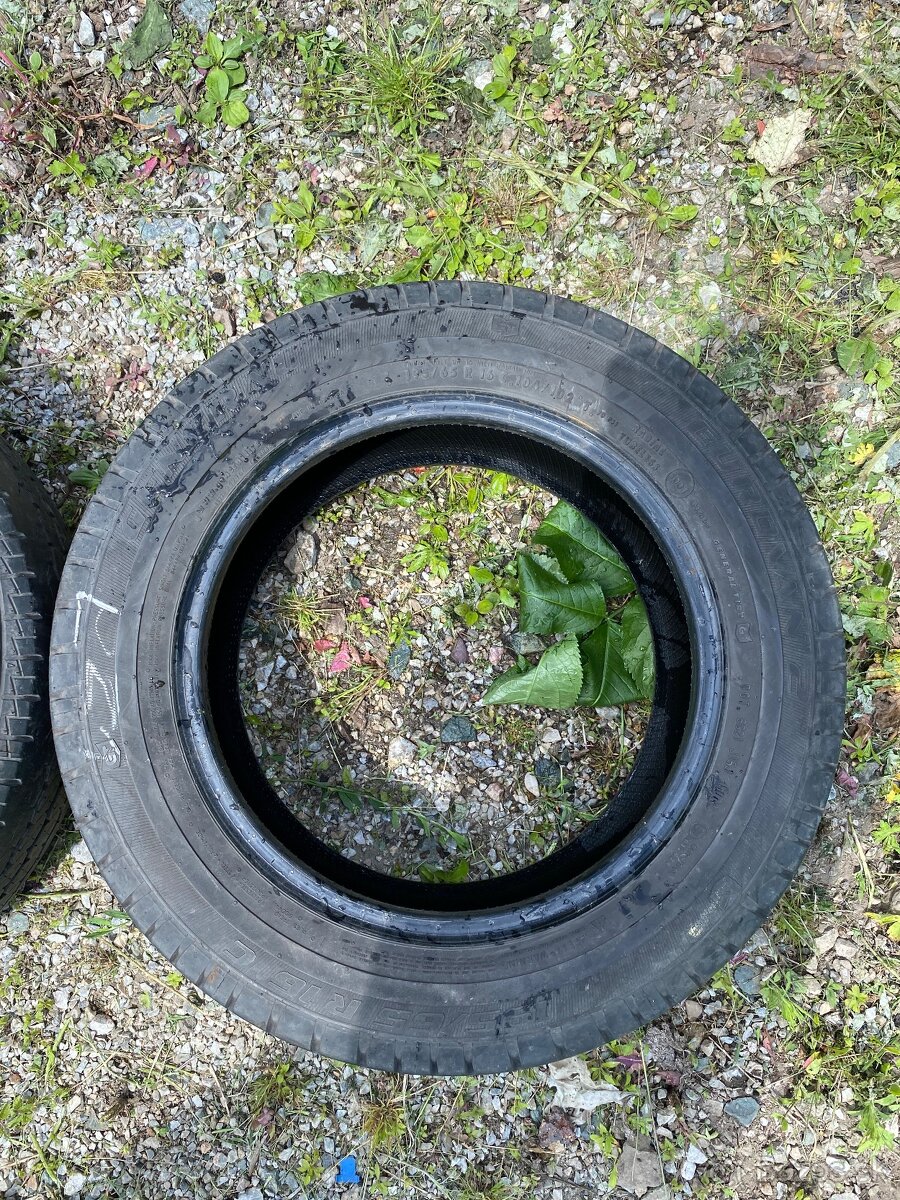 Predám 2ks letných pneumatík 195/65 R16C - 3