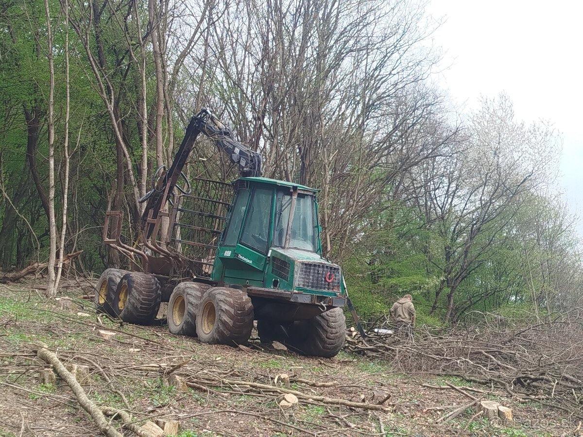 Predám vyvážacku timberjack 810b - 3
