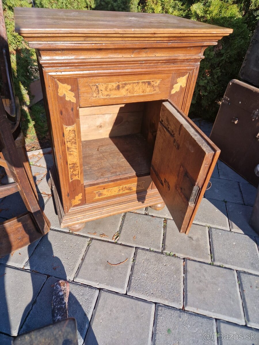 Predám barokovú skrinku - 3