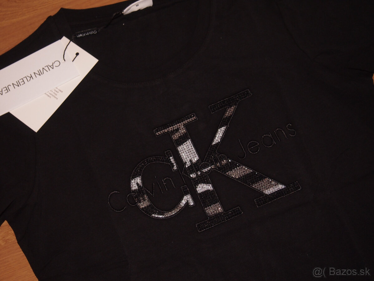 Calvin Klein dámske čierne tričko - 3