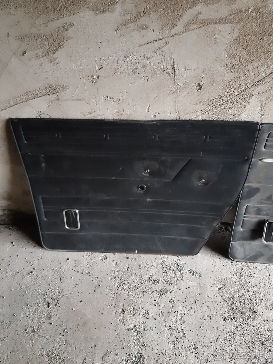 Škoda 100 - 110 plast .nd přisl . - 3