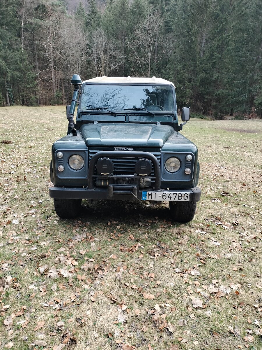Land Rover Defender - 3