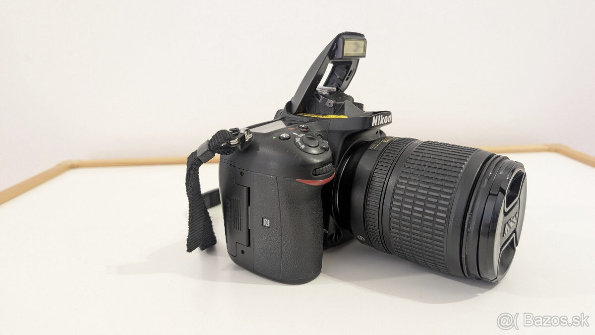 Nikon D7200 + Nikkor 18-105 mm - 3