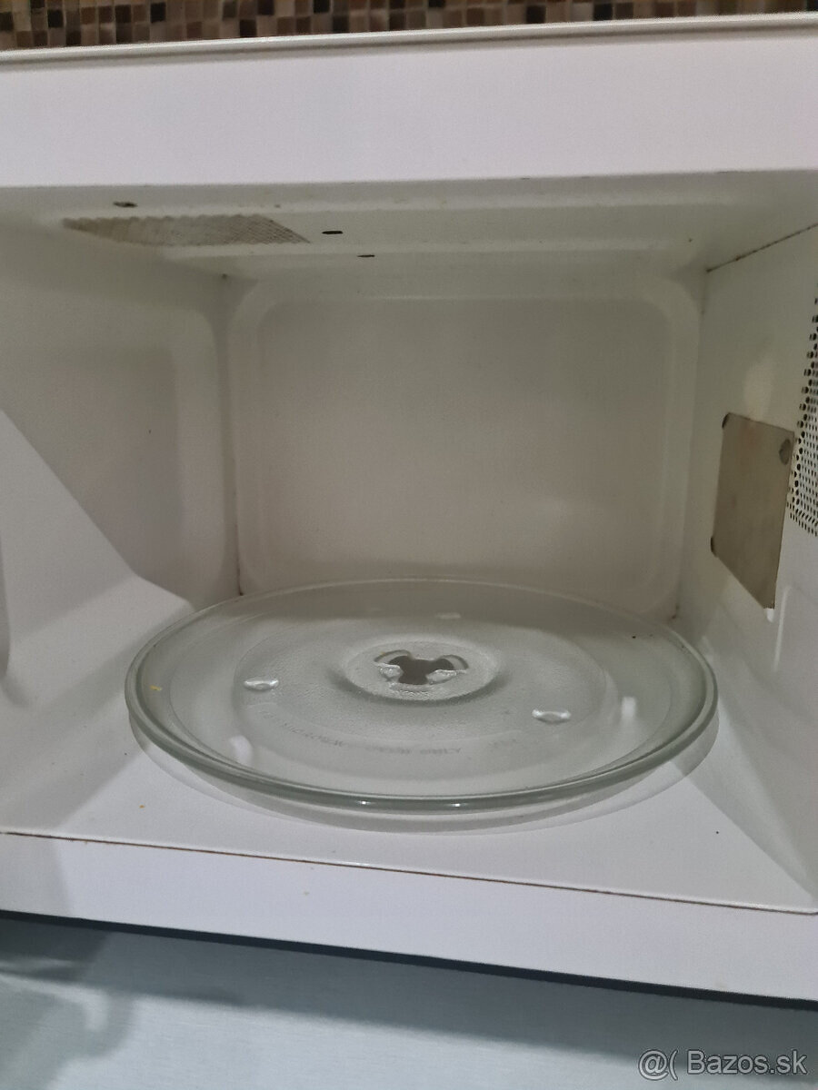 Mikrovlnná rúra CLATRONIC - 3