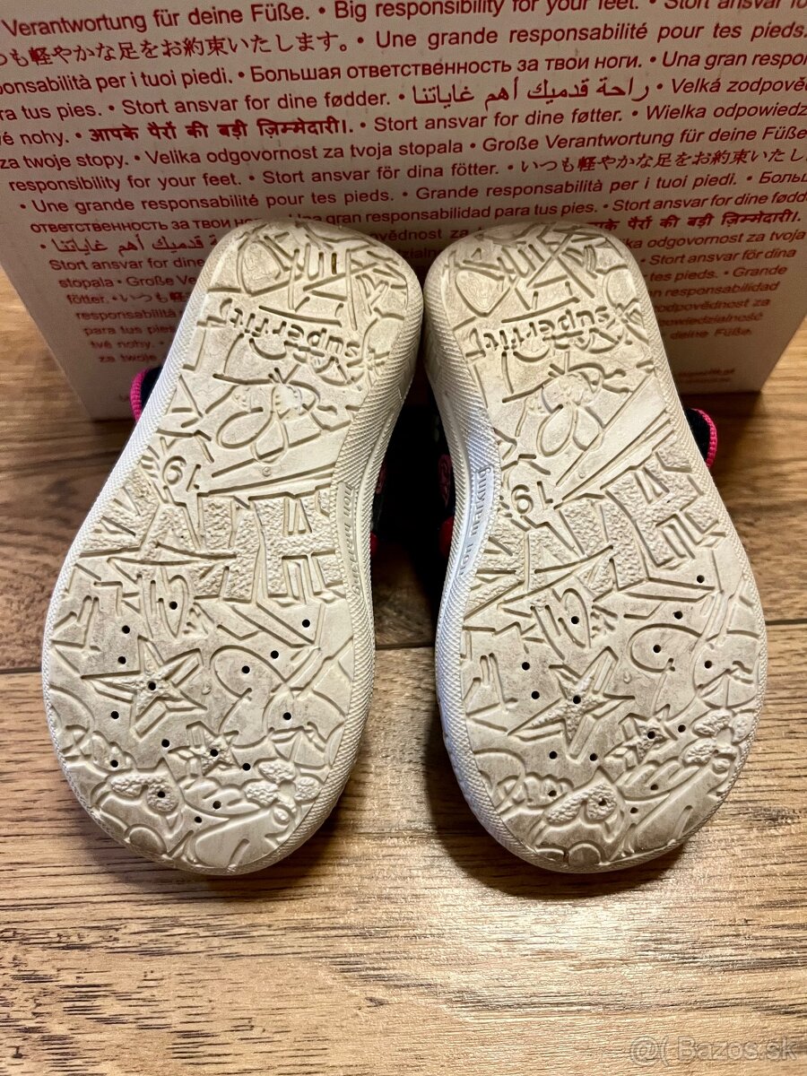 Dievčenské papučky veľ. 19 - 3