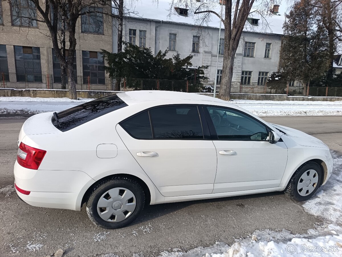 Predám Škoda Octavia 1,6 TDi 81kW - 3