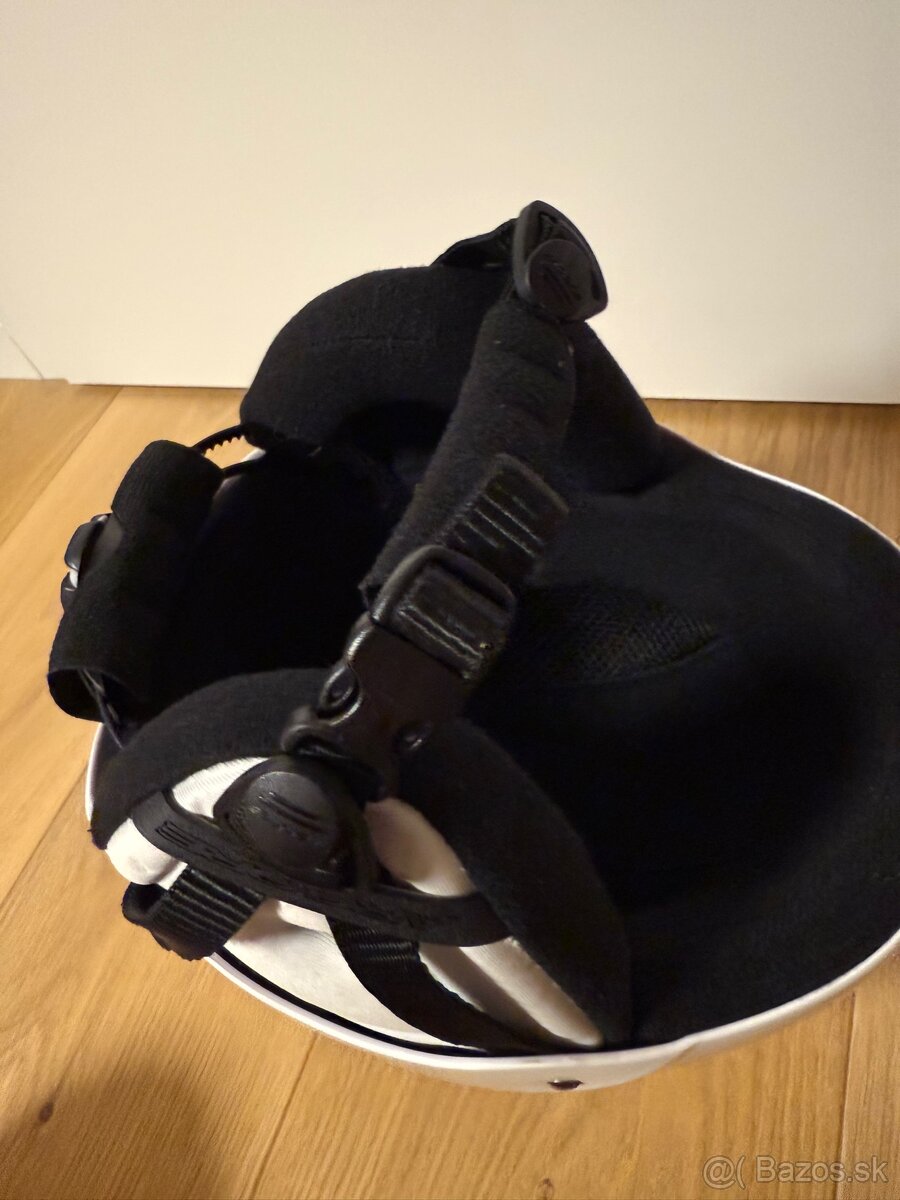 Lyžiarska Helma - 3